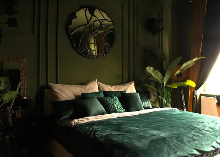 Jungle Apartment Vienna