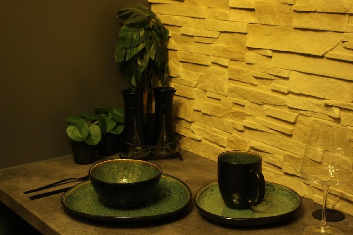 Jungle Apartment